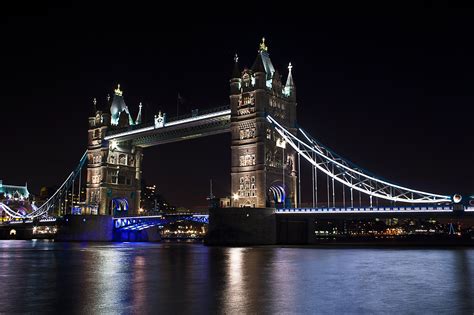 City Challenge London Tower Bridge 4k Wallpaper Coolwallpapersme