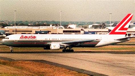 Take an example of china airlines flight 611 engineering here and craft own masterpiece twice faster. 25+ Worst and Deadliest Airline Disasters in History - RankRed