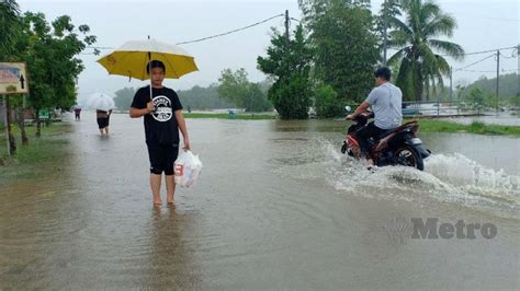 Banjir yang disebabkan hujan lebat semalaman juga melanda 10 kampung di utara sabah dengan. Mangsa banjir di Terengganu meningkat | Harian Metro