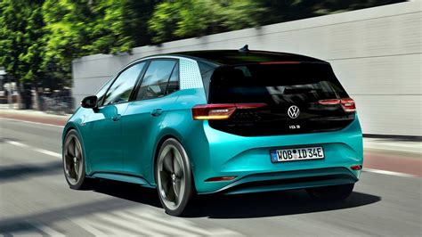 Vw Id3 Debuts As Peoples Electric Car With Up To 342 Mile Range