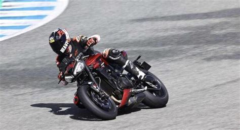 Try Triumph Street Triple Rrs The Usual Nerds Gallery Prove