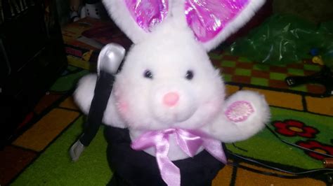 Dandee Animated Singing Easter Bunny Here Comes Peter Cotton Tail