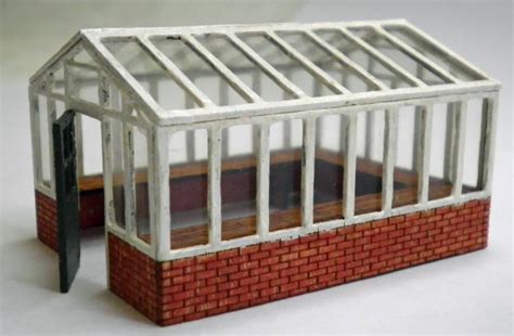 Greenhouse Large Laser Cut Kit H0oo Scale