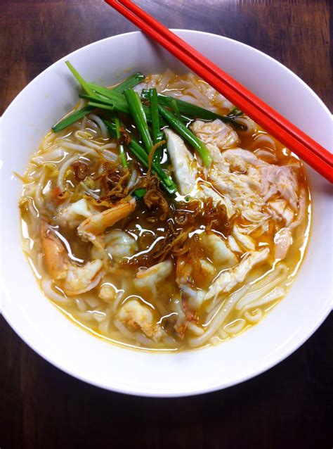 Malaysian Chicken Noodle Soup Ipoh Sar Hor Fun Recipe — Dishmaps