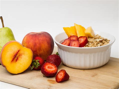 When To Eat Fruits Before Or After A Meal
