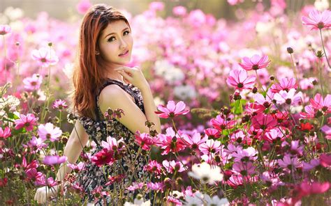 4k Girls In Flowers Wallpapers High Quality Download Free