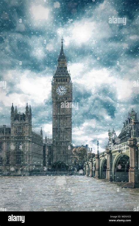 Big Ben Snow Hi Res Stock Photography And Images Alamy