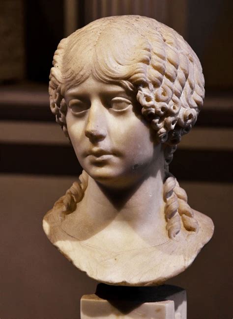 Hairstyles Of Roman Women Hairstyle Fashion In Ancient Statues