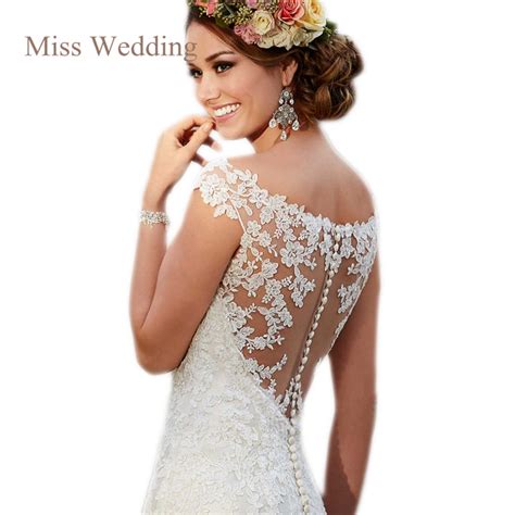 Luxury Lace Cap Sleeve Wedding Dress Gorgeous Scoop