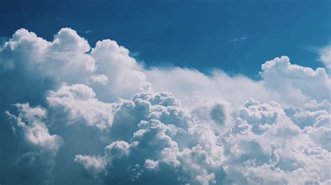 Download Wallpaper 3840x2160 Clouds Sky Beautiful Blue