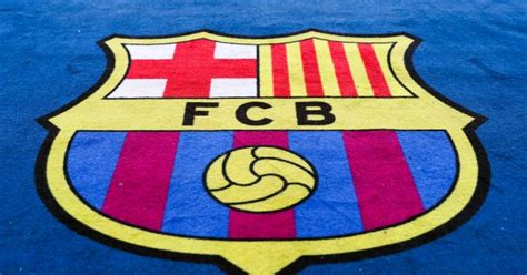 Barcelona menelan kekalahan di leg pertama 16 besar liga champions musim ini. Barcelona vs Elche Preview: Probable Lineups, Prediction, Tactics, Team News & Key Stats