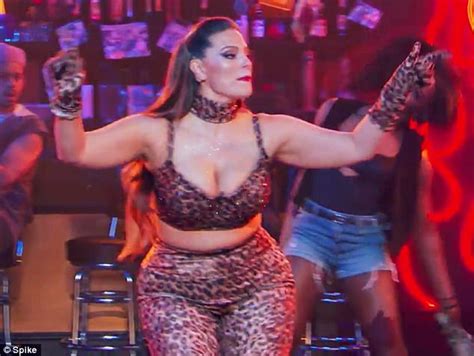 ashley graham crawls on the floor for lip sync battle daily mail online