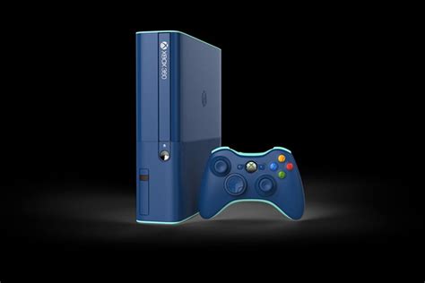 You Can Get This Blue Xbox 360 In A Call Of Duty Bundle This Fall Update Polygon