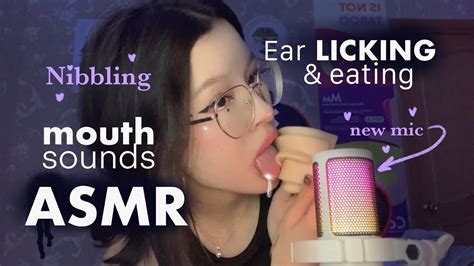 ASMR Ear Licking Eating Nibbling mouth sounds АСМР Ликинг