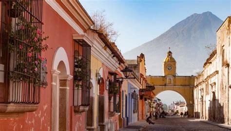 Escucha y descarga gratis los episodios de la noche más hermosa de canal sur. Antigua Guatemala es considerada una de las ciudades más hermosas del mundo según medio ...