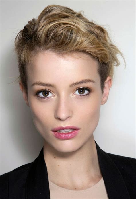 25 Unique And Classy Undercut Short Hairstyles For Women Hairdo Hairstyle