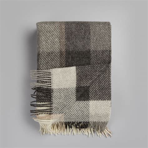 Roros Tweed Roros Tweed Myrull Norwegian Wool Blanket With Fringes