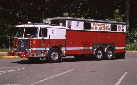 Dcfd Rescue 2 Fire Trucks Emergency Vehicles Fire Dept