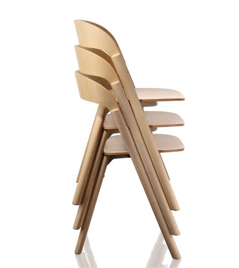 Chaise empilable Pila Magis  Bois naturel  Made In Design