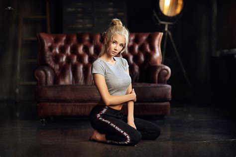 Wallpaper Women Dmitry Arhar Blonde Portrait Kneeling Couch On The Floor Belly