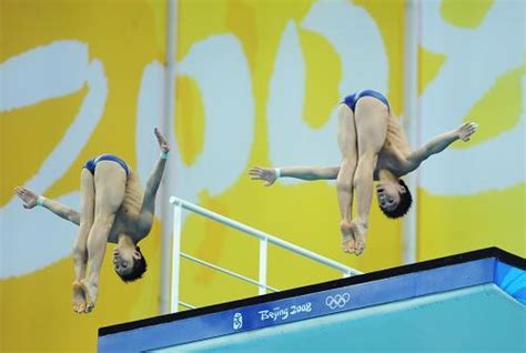 China Wins 10m Synchronized Diving Gold Cn