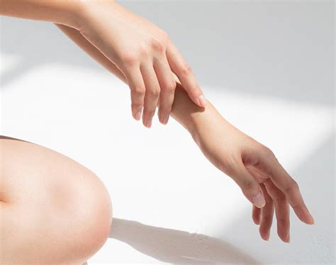 Hand Rejuvenation Treatment Zo Skin Centre