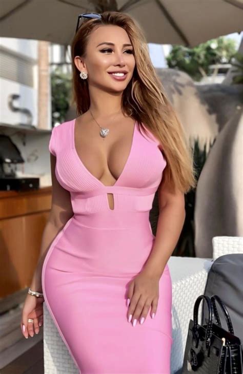 image in 💓 pink now or never 💓 collection by pinkholly pretty dresses fashion colourful outfits