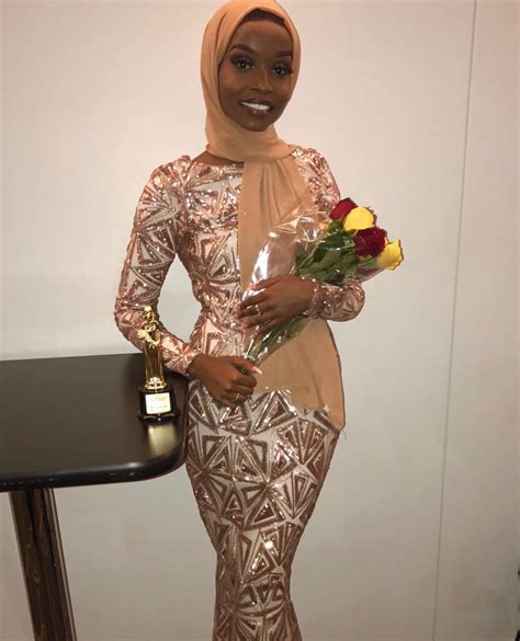 Pin By Rayyanatu On Muslimah And Modest Prom Prom Outfits Hijab Prom