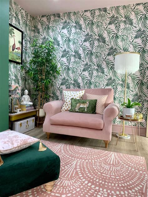 Pink And Green Decor Art Deco Living Room Living Room Green Pink