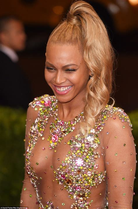 No One Compares Bey Laughed And Showed A Beaming Smile On Her Flawless Complexion High Ponytail
