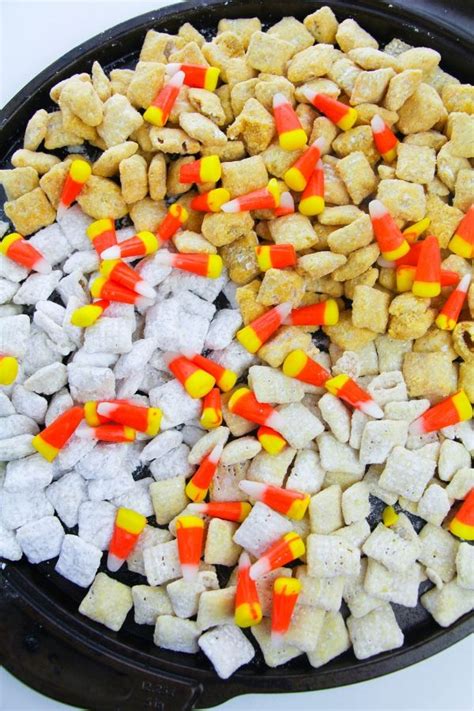 How to make puppy chow chex mix: Halloween Puppy Chow (Halloween Muddy Buddies) - Bake Me ...