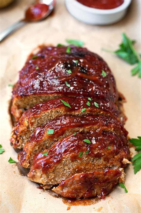 It's super healthy and loaded with lean turkey and tons of vegetables, but it's also hearty enough to keep you full and satisfied. Instant Pot Turkey Meatloaf | Simply Happy Foodie
