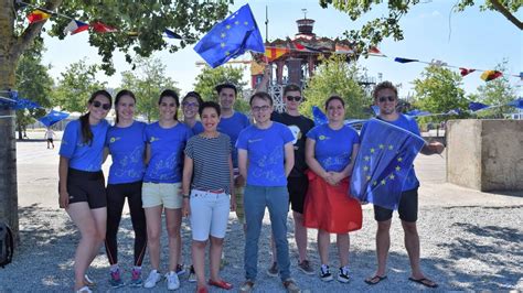 Nantes La Député El Haïry à La Rencontre De Jeunes Européens