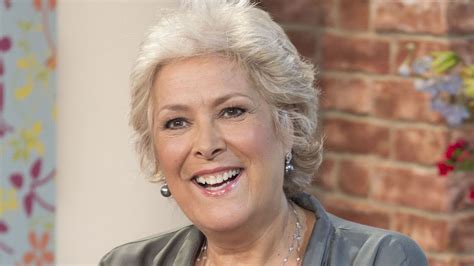 Lynda Bellingham Says She Has Let Her Husband Down As They Wont
