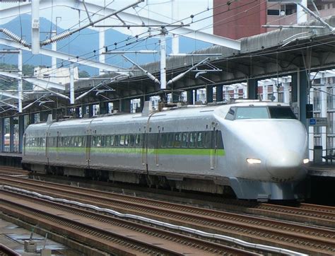 JRWest Shinkansen Series 100 P11 - 100 Series Shinkansen - Wikipedia in 2020 | The 100, Series ...