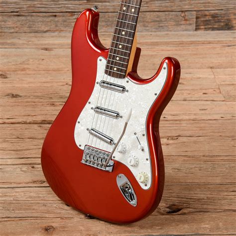 Squier Vintage Modified Surf Stratocaster Metallic Red 2013 Chicago
