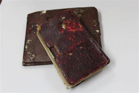 A Near Miss Wwi Soldier Saved By Diary And Mirror National Army Museum