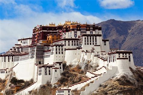 7 Destinasi Wisata Di Tibet Yang Bikin Kamu Terpukau