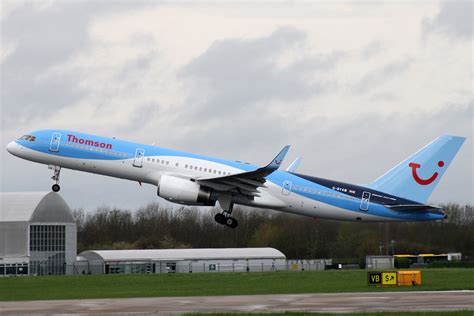 Boeing 757 204wl Thomson G Byaw Manchester Airport 6 Apr Flickr