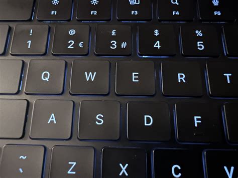 14 Keyboard Backlight Comparison Macrumors Forums