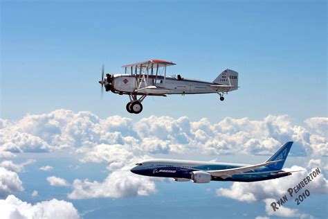 Wow Boeing Model 40 And 787 Share The Sky Blog Airpigz