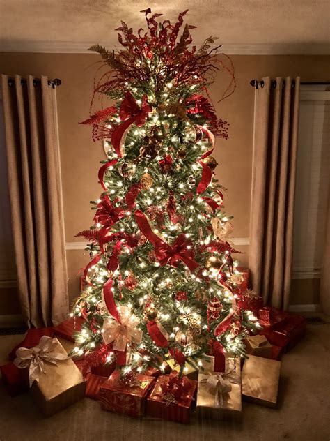 30 Gold And Red Decorated Christmas Trees