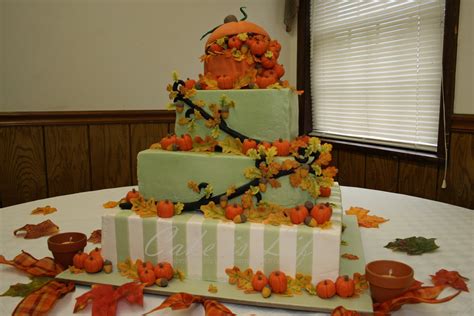 Autumn Vanilla Picture Autumn Themed Wedding Cakes
