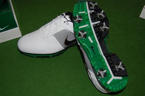 Nike fontanka edge women's shoe. Commence Drooling Nike Limited Edition Masters Golf Shoes ...