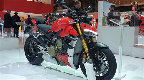 Ducati streetfighter motorcycles for sale: 2020 Ducati Streetfighter V4 S Price € 22 990 - YouTube