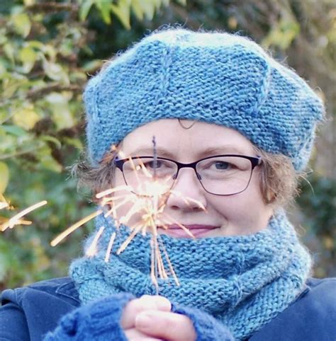 Knit A Hat To Keep Warm And Look Stylish While You Re At It Skillshare Blog