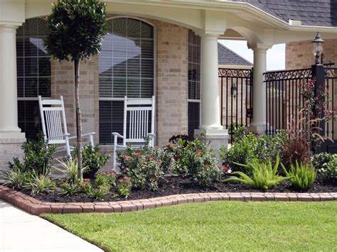 Curb Appeal Your Best First Impression Small Front Yards Front