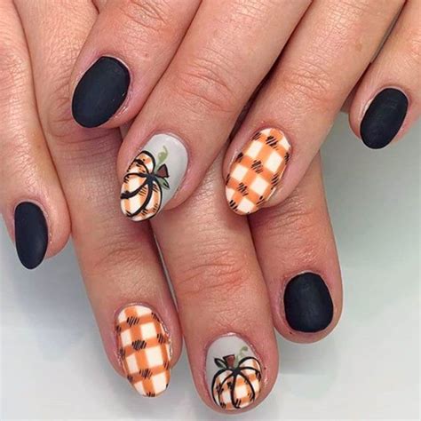 Creative Thanksgiving Nails Designs That Will Inspire You Pumpkin