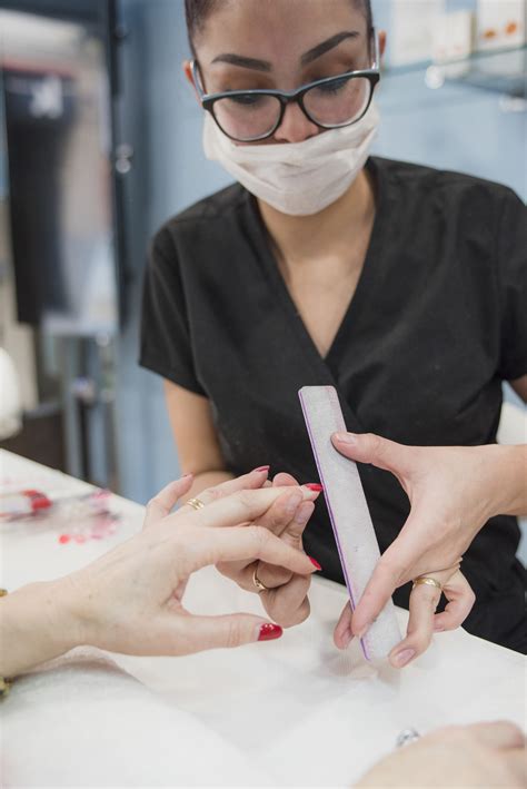 Is Your Nail Technician Putting Your Health At Risk 9 Ways To Tell If