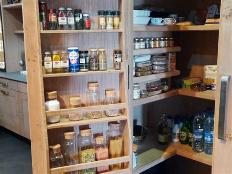Besoin d idée aménagement cuisine? Atelier culinaire , cuisine chêne massif clair, , étagère ...